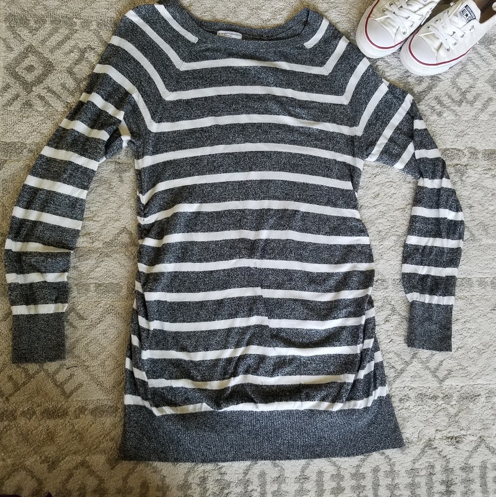Lightweight Liz Lange maternity tunic Sz XXL